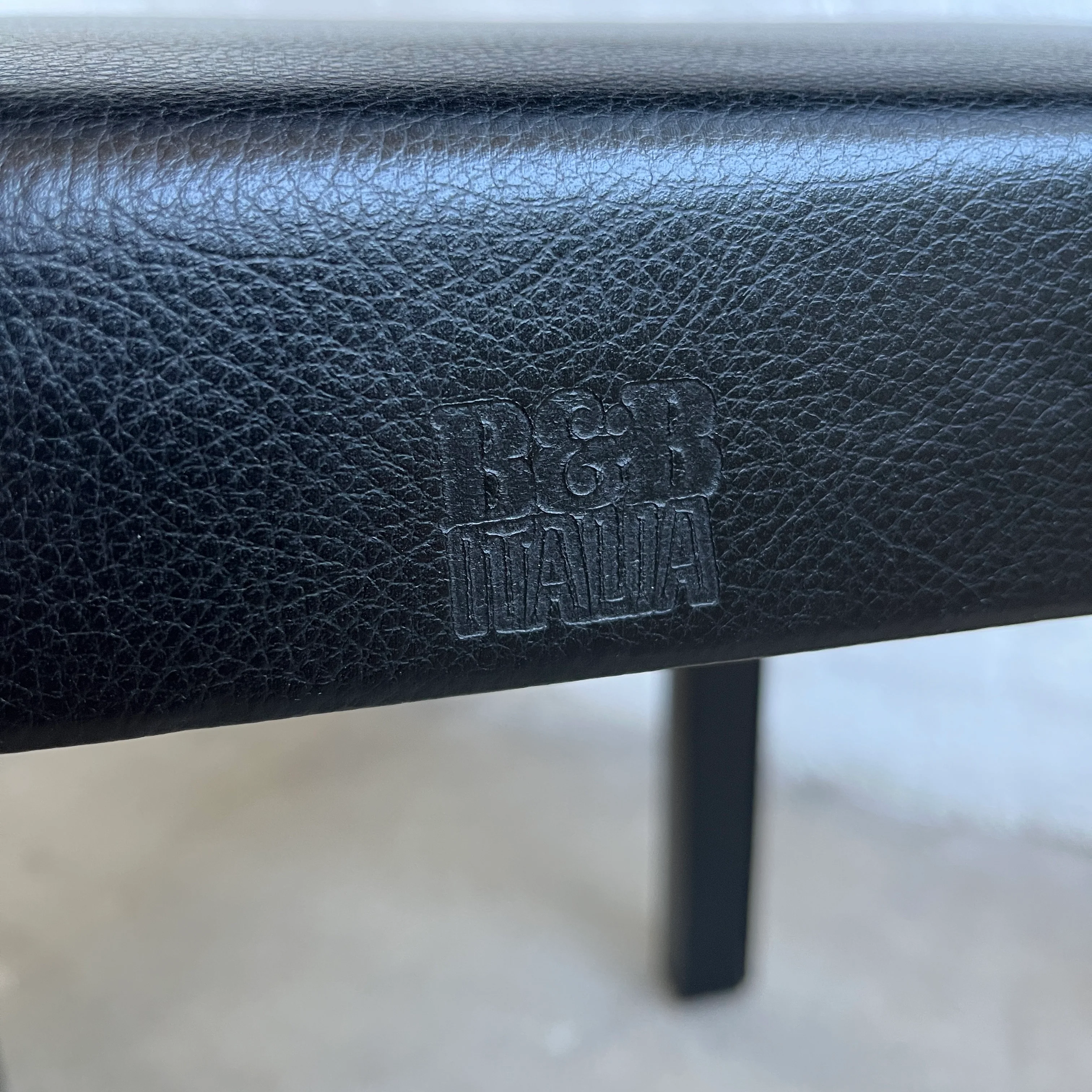 B+B Italia - Arcadia - Stuhl - Leder Schwarz - Image 9