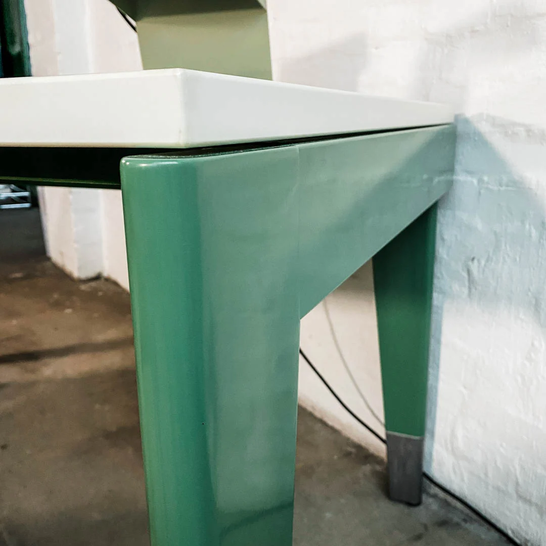 Vitra - Bureau Métallique Raw Edition - Sekretär/Schreibtisch - grün/weiß - Jean Prouvé - sehr guter gebrauchter Zustand - Image 9