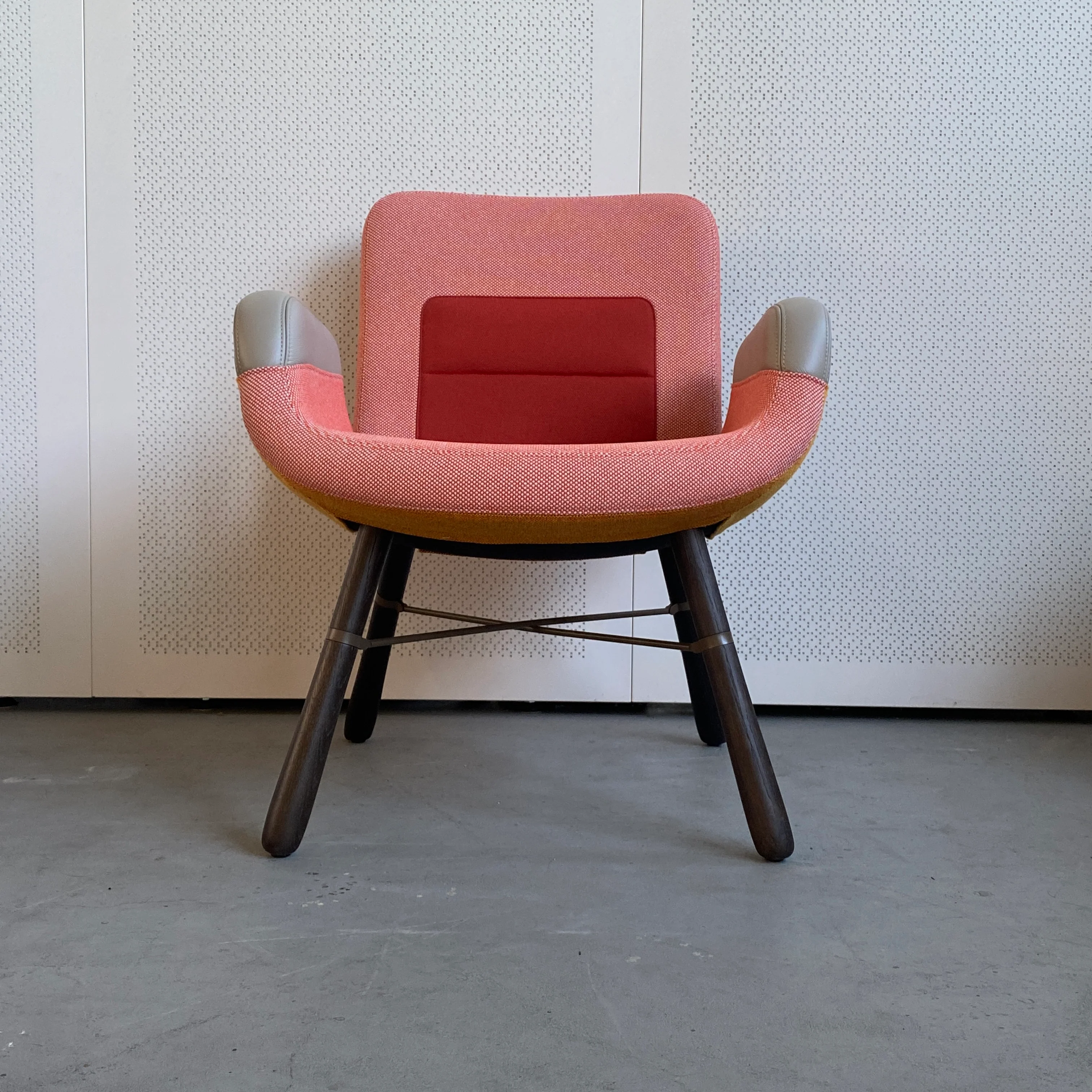 Vitra - East River Chair - Sessel - rot - Ausstellungsstück - Image 3