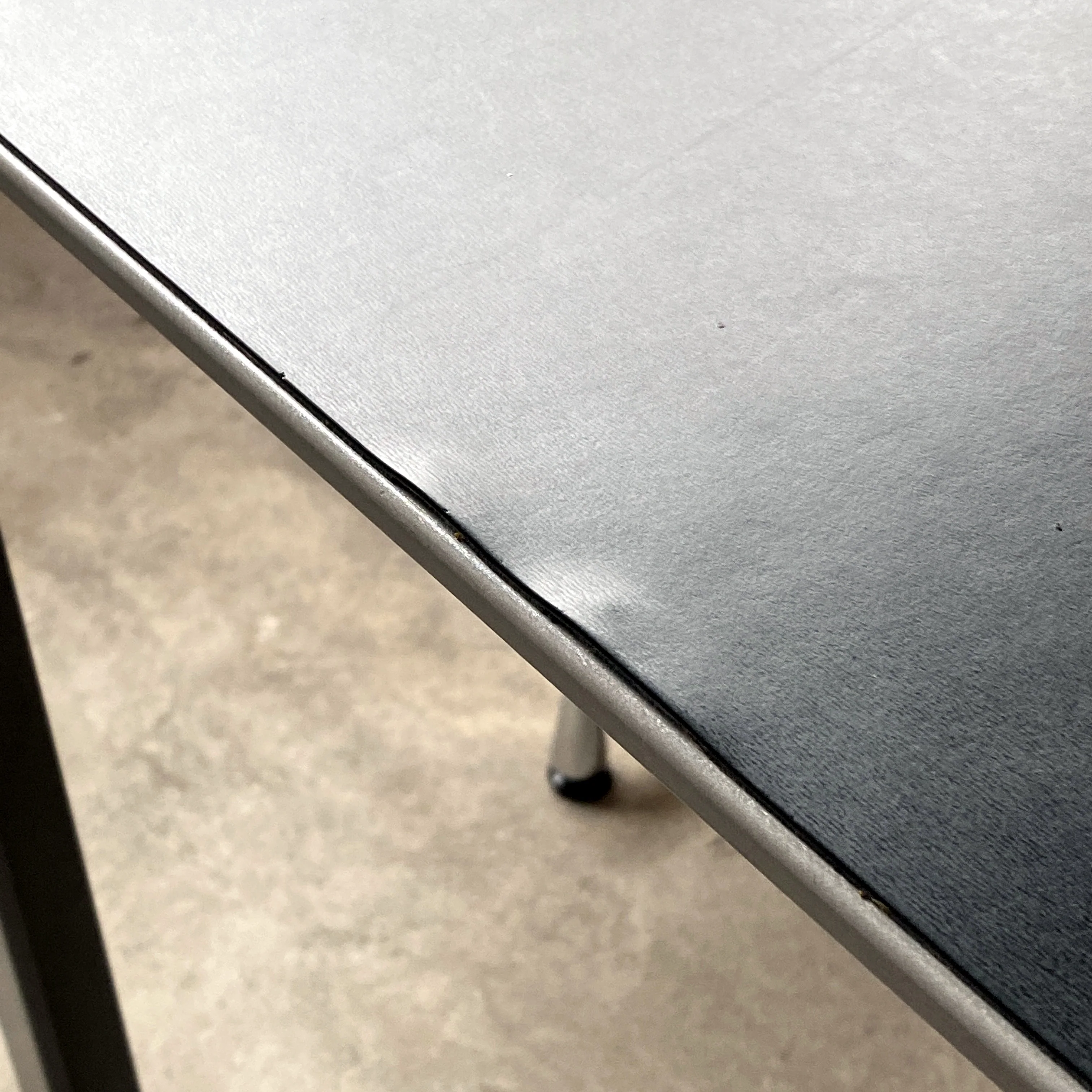 Molteni - LessLess  - Tisch - schwarz - Jean Nouvel - gebrauchte Designermöbel - Image 10