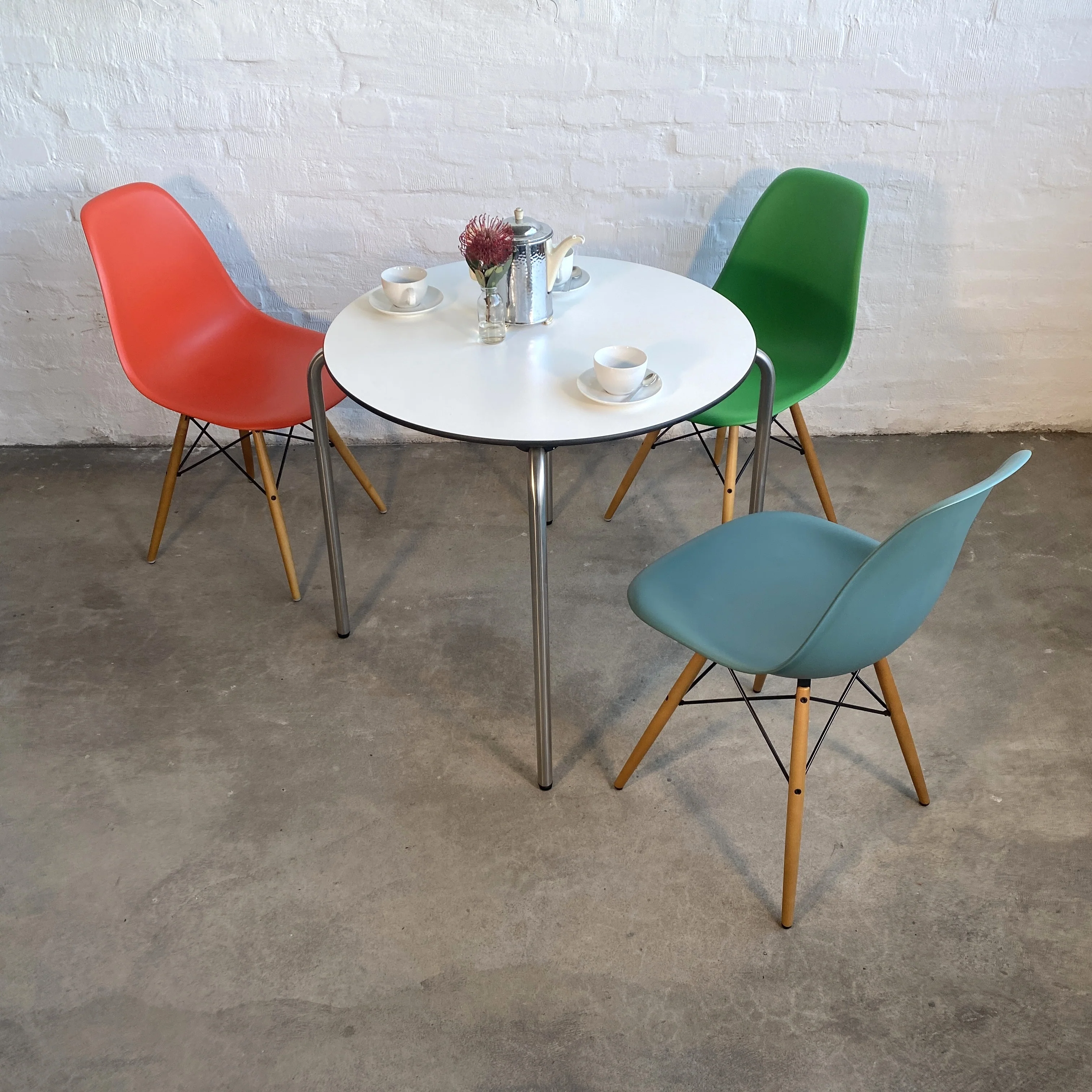 Vitra - Standard Table rund - weiß/Edelstahl - Outdoor - TOP Zustand - Image 3