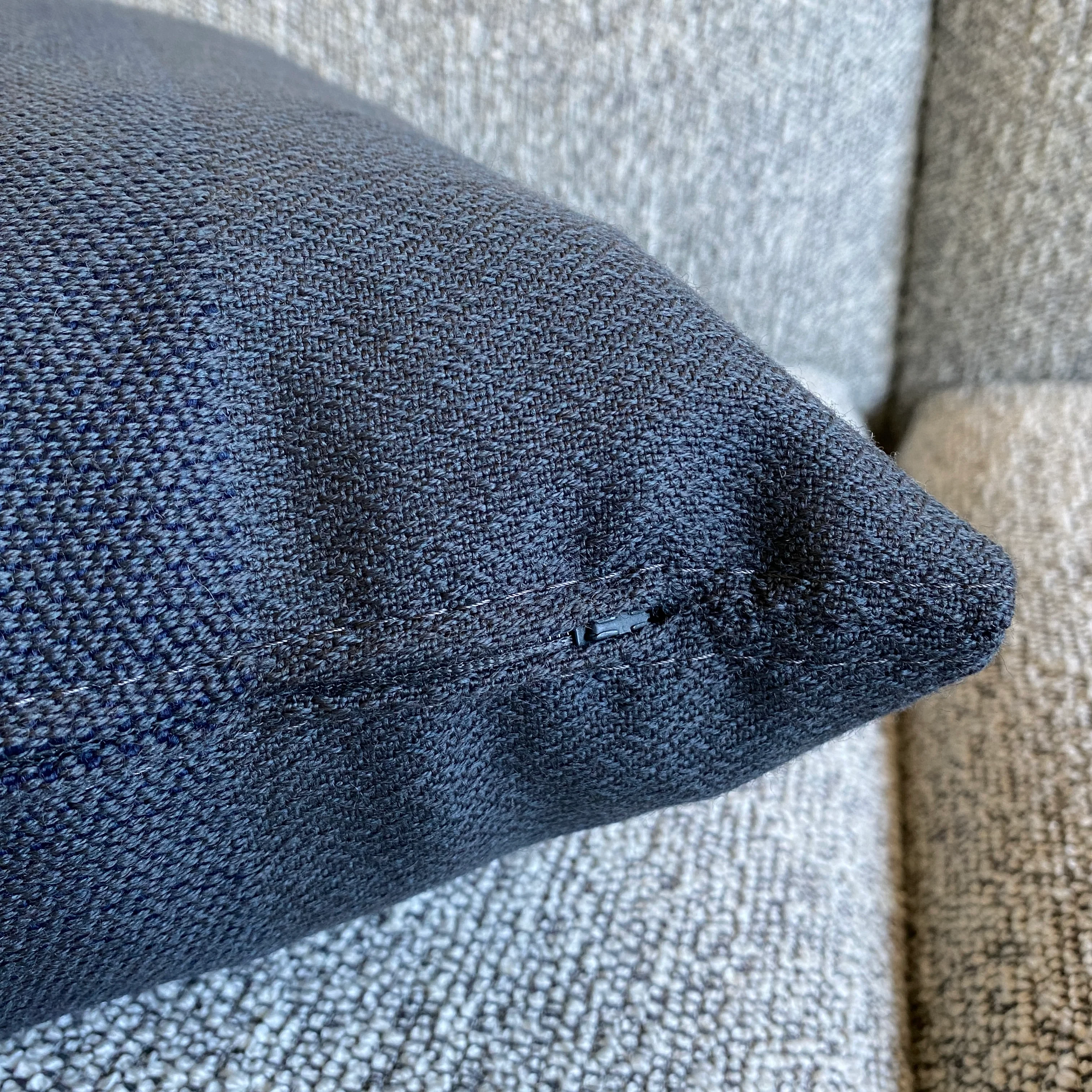 Vitra - Suita - Kissen - 60 x 40 cm - dunkelgrau gestreift - TOP Zustand - Image 7