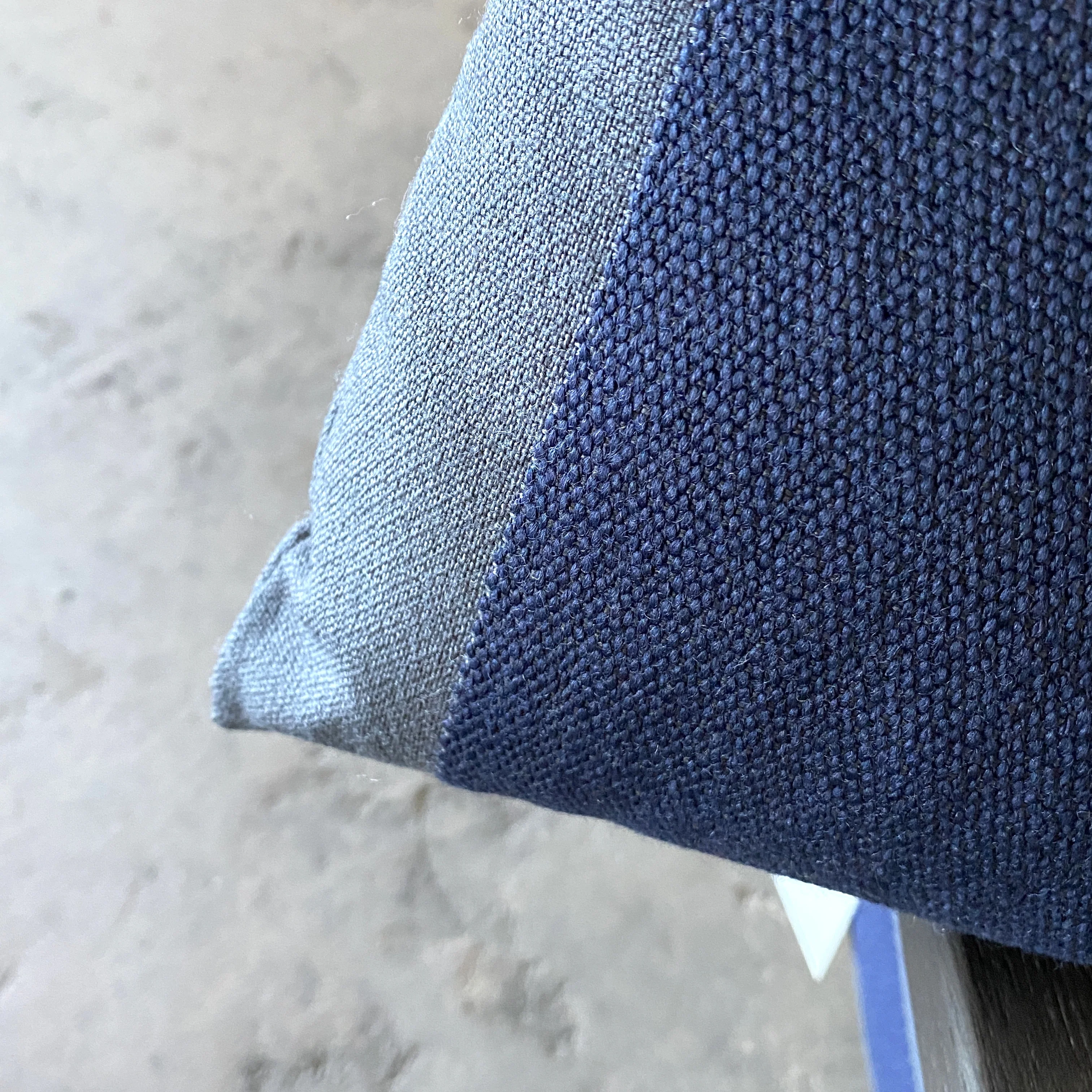 Vitra - Suita - Kissen - 60 x 40 cm - grau/blau gestreift - TOP Zustand - Image 5