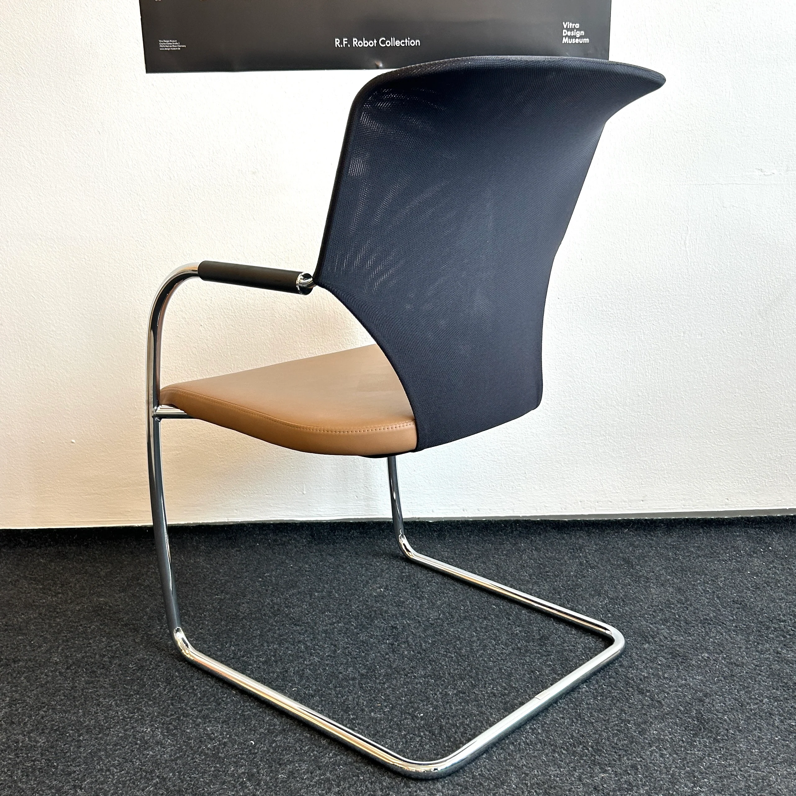 Thonet - Freischwinger - Konferenzstuhl - Leder braun/Netzgewebe - gebrauchter TOP Zustand - Image 6