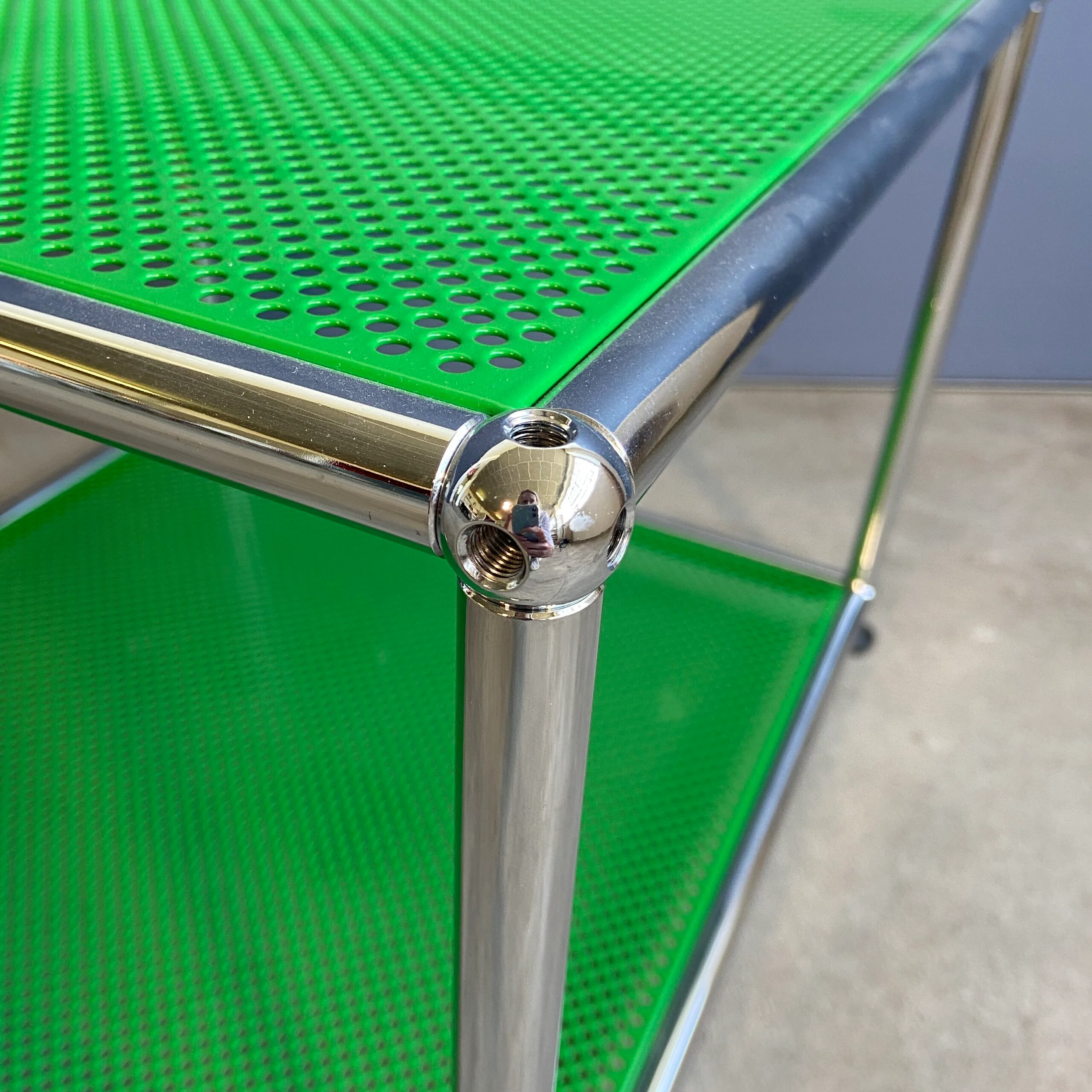 USM Haller - Beistelltisch - grün perforiert - gebrauchter TOP Zustand - Image 5