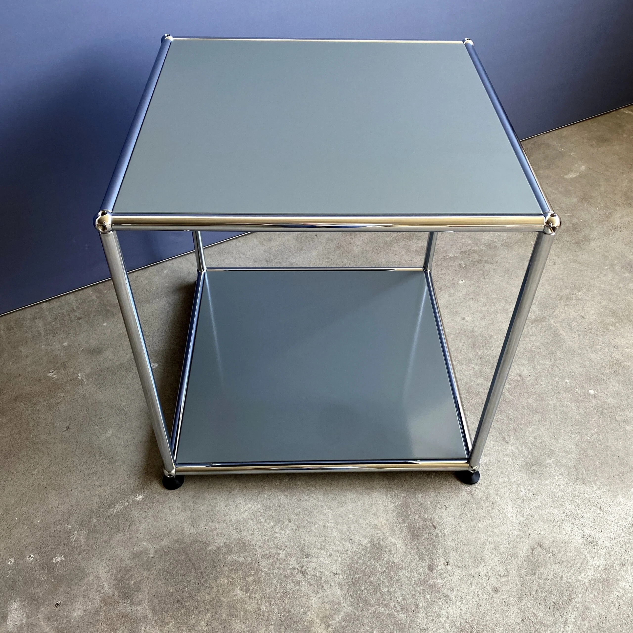 USM Haller - Beistelltisch - mittelgrau - gebrauchte TOP Qualität - Image 4