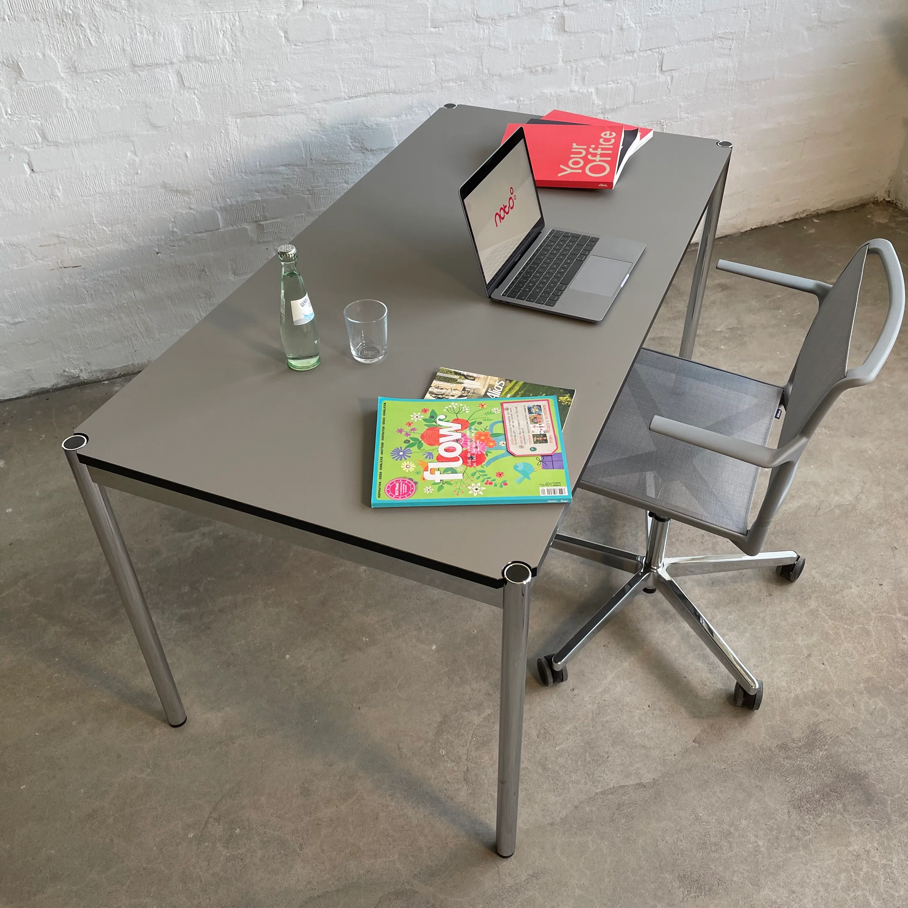 USM Haller - Fenix - Tisch - grau - 150 x 75 cm - gebrauchte TOP Qualität - Image 3