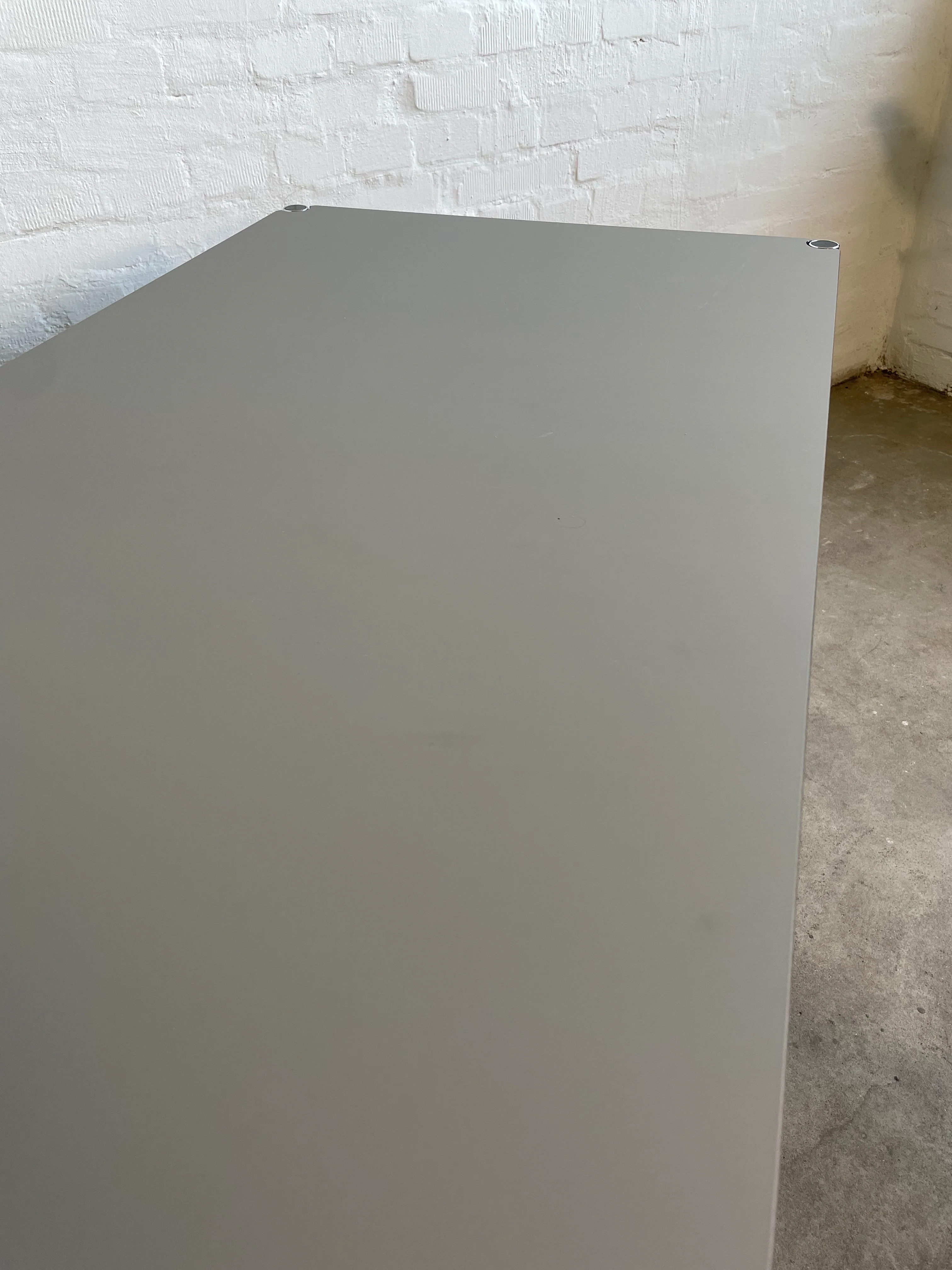 USM Haller - Fenix - Tisch - grau - 150 x 75 cm - gebrauchte TOP Qualität - Image 6