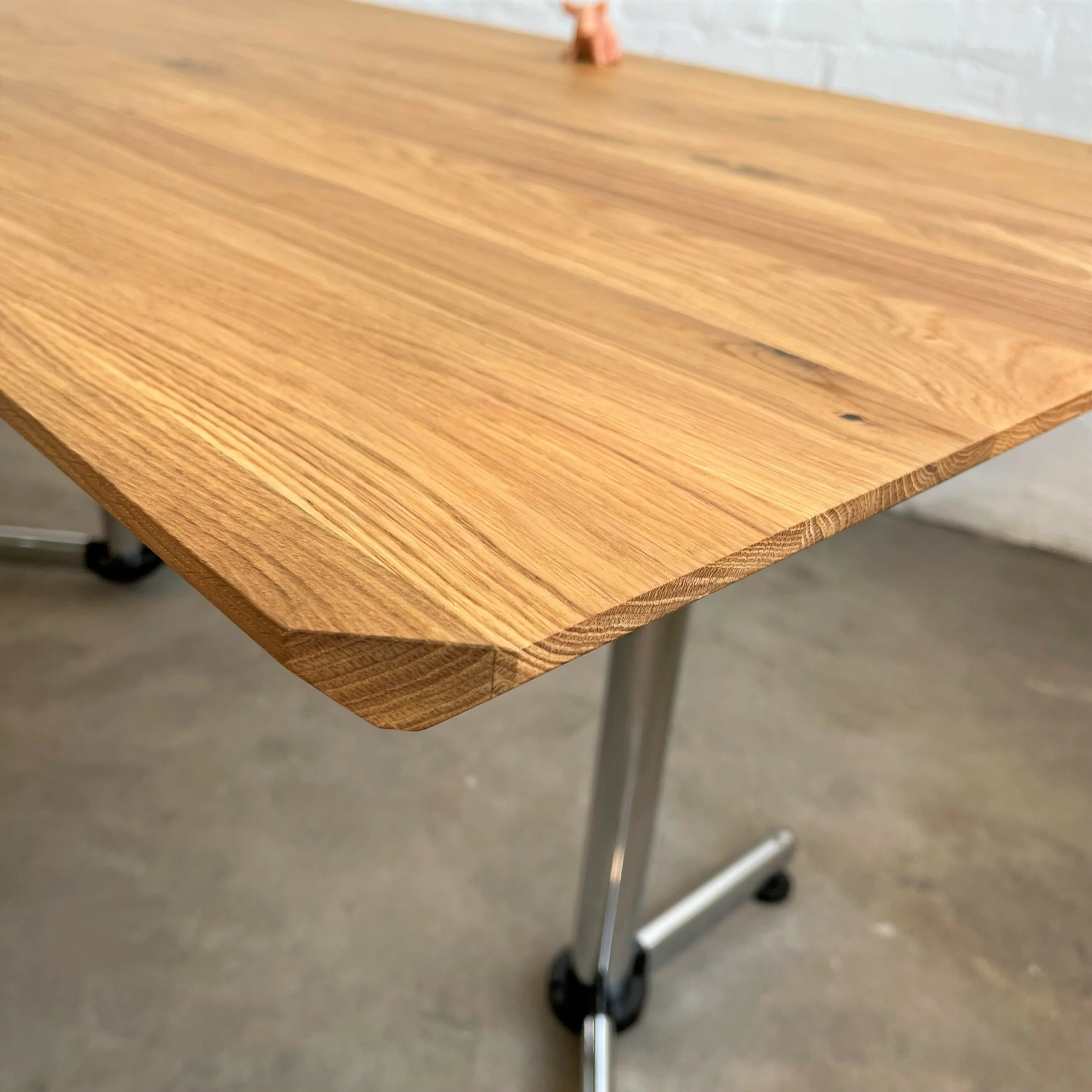 USM Kitos - Tisch - Eiche massiv - 150 x 75 cm - gebrauchter TOP Zustand - Image 4