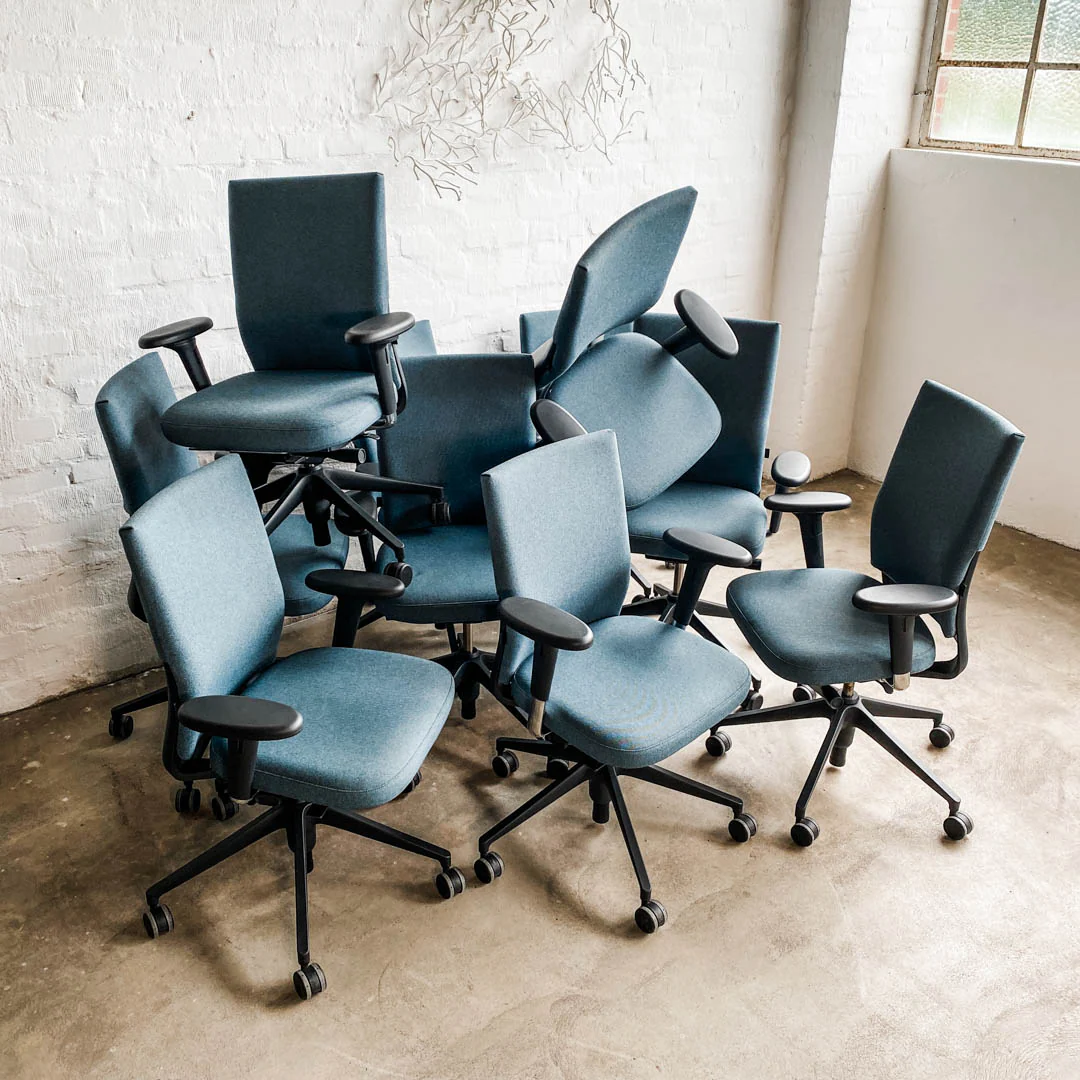 10er Set - Vitra - ID Soft - Bürodrehstuhl - eisblau/schwarz - Antonio Citterio - sehr guter gebrauchter Zustand - Image 4