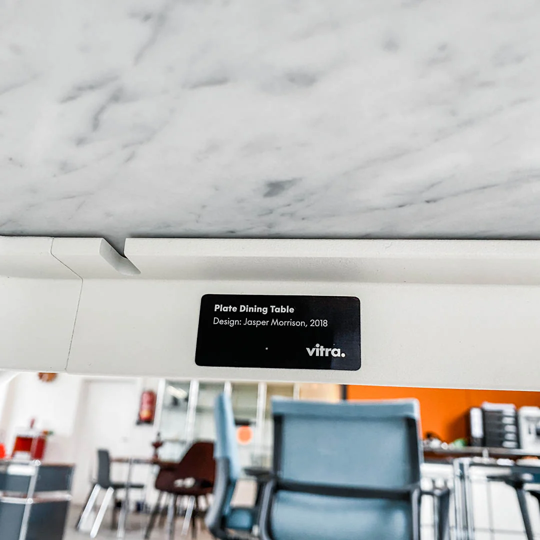 Vitra - Plate Dining Table - Tisch - Marmor weiß - Jasper Morrison - 220 x 100 cm - sehr guter gebrauchter Zustand - Image 11