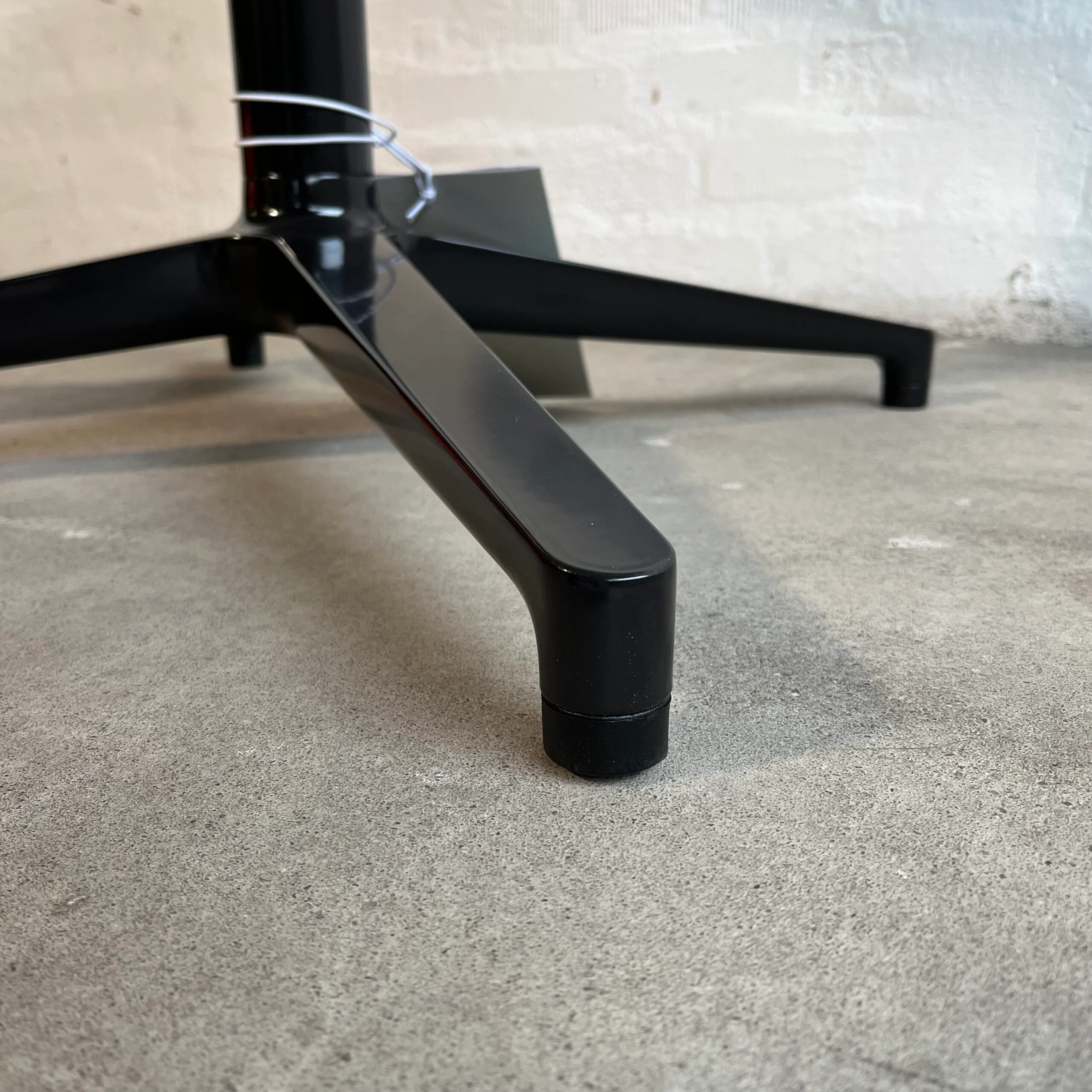 Vitra - Bistro Table - Tisch - schwarz/weiß - Outdoorfähig - Ronan & Erwan Bouroullec - TOP Zustand - Image 5